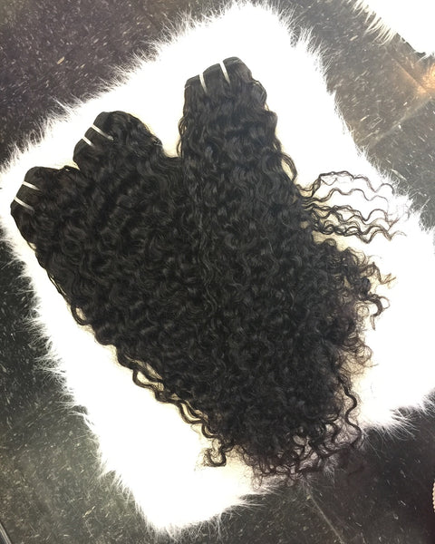 🎄Holiday SALE🎄—-Exotic Curly with Closure